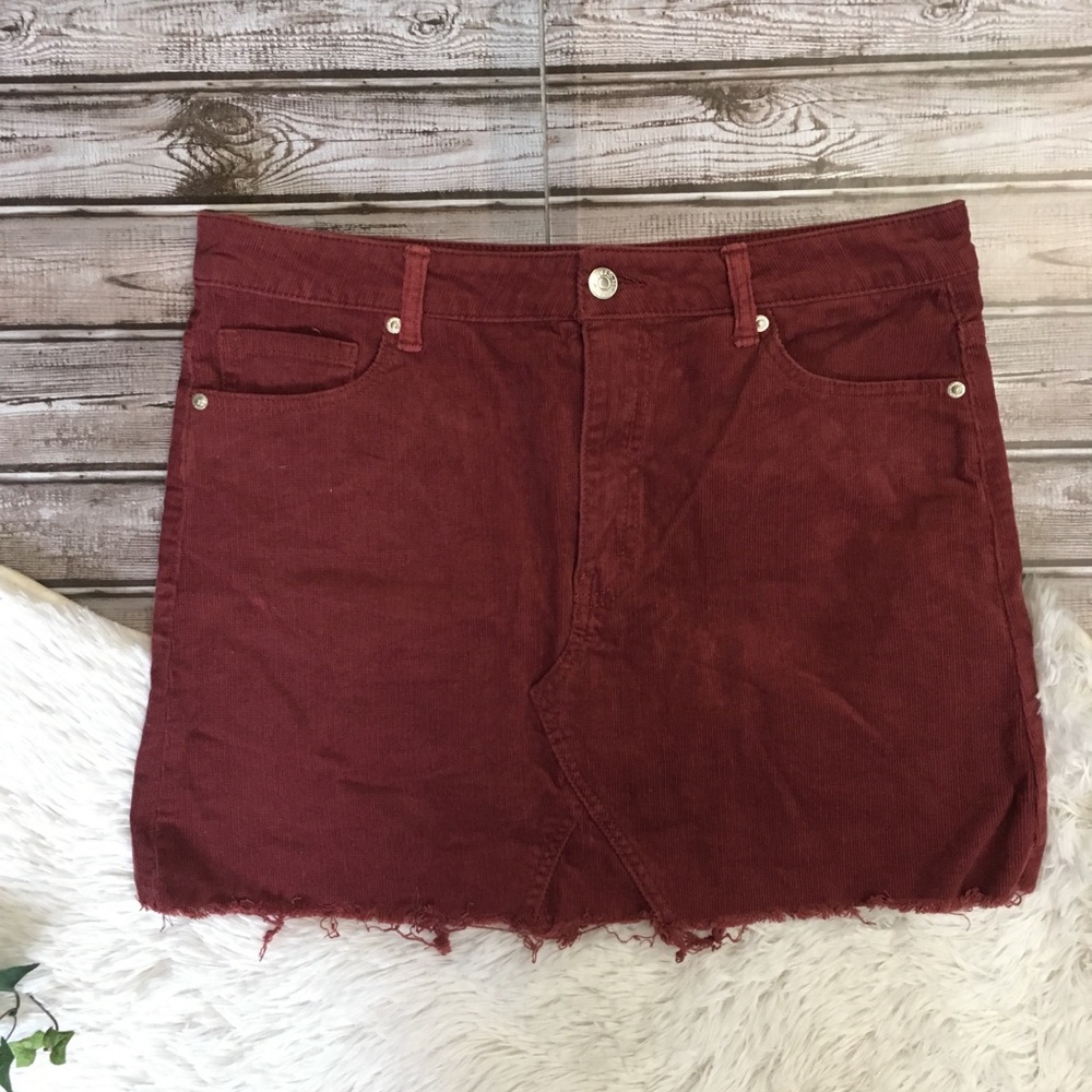4/$20 FOREVER21 Raw Frayed Hem Corduroy Skirt S